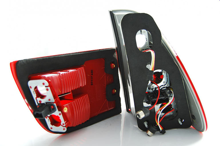 LED Upgrade Design Rückleuchten für BMW X5 E53 99-06 rot/rauch